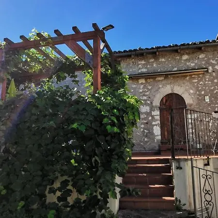 Trevi Umbria Borghetto Vetuliae * Santa Maria in Valle